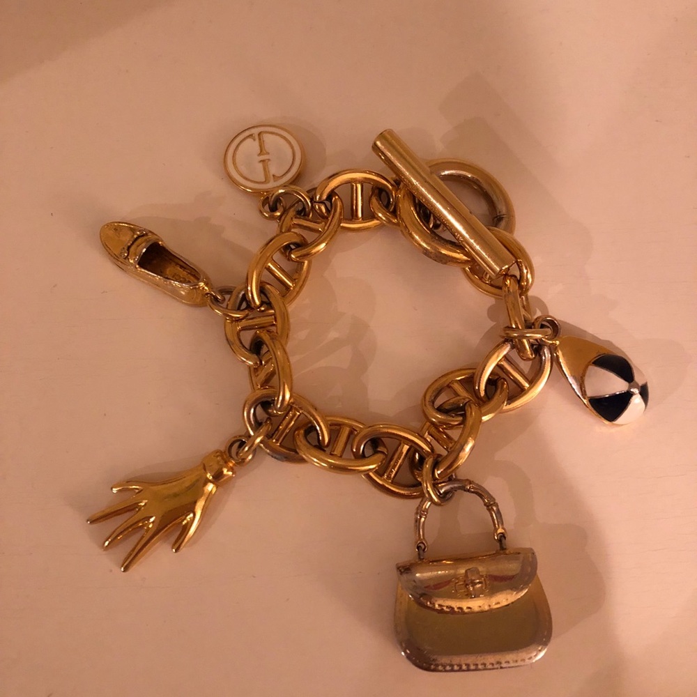 Authentic Vintage Gucci charm bracelet.